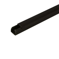 Installationskanal 1,5 x 1,5 x 200 cm braun