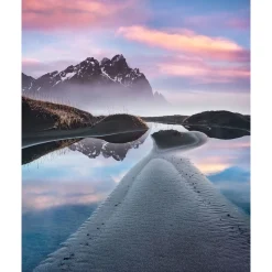 Komar  Vlies Fototapete Glowing Vestrahorn 200x250 cm