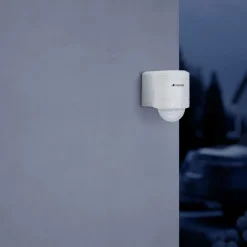 Steinel Infrarot-Bewegungsmelder IS 240 DUO weiß