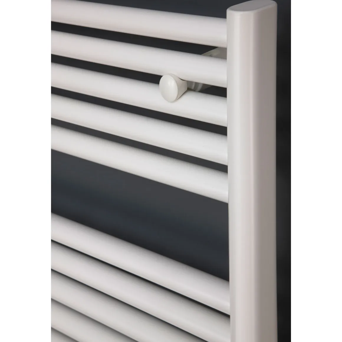 Ximax Elektrischer Handtuchwärmer Lux 1194 x 600 mm 600 Watt Typ 4 Weiß