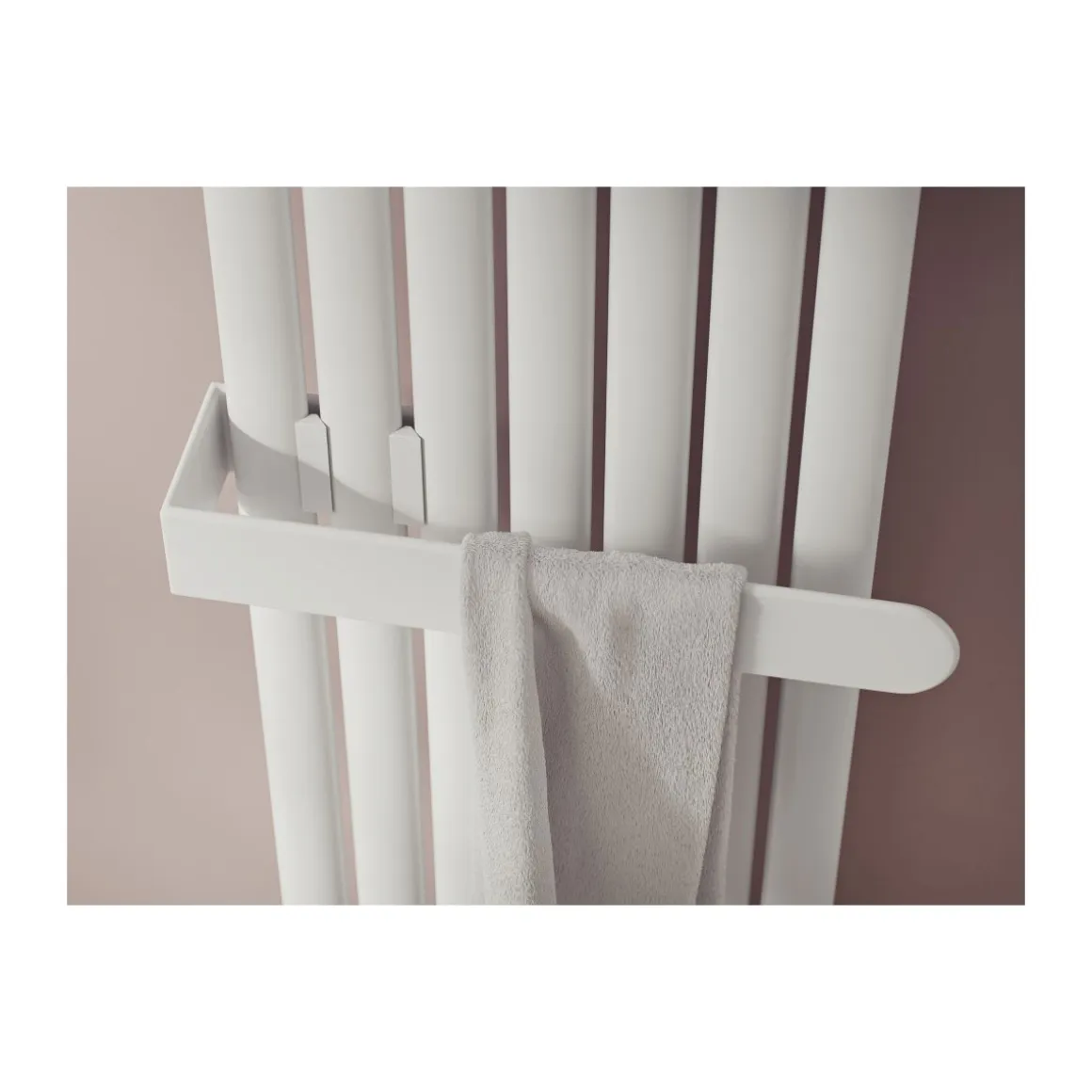 Ximax Heizkörper Zubehör Handtuchhalter für Fortuna einseitig offen 526 mm Weiß